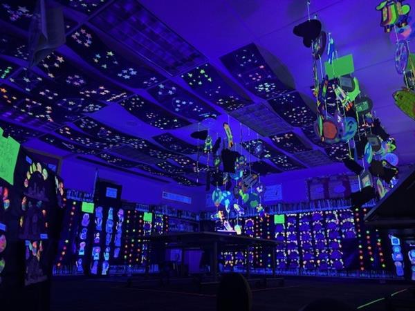 Glow Show 2025